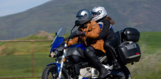 2008 Buell Ulysses XB12XT Review: Solo and Two-Up 2008 Buell Ulysses XB12XT Review: Two-up