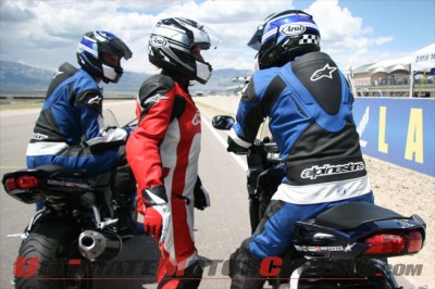 2011-yamaha-champions-riding-school-for-women