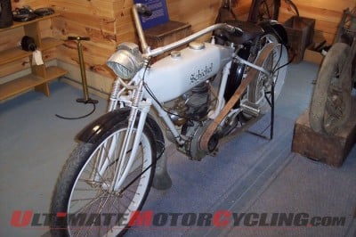 2011-schickel-to-ama-motorcycle-hall-of-fame (2)