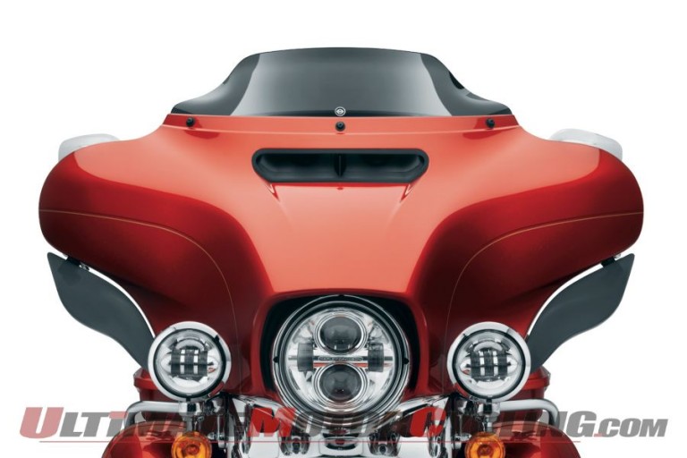 Harley Releases Wind Splitter Windshields for 2014 Tourers