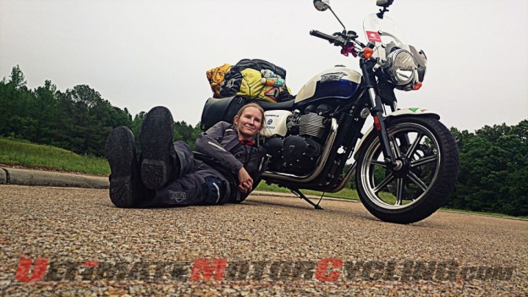Riding Across America – Polish Female Treks USA Aboard Bonneville