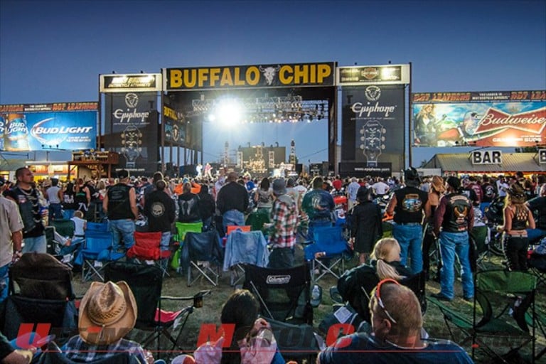 Sturgis: Free Beer at Opening Night of Music at Buffalo Chip