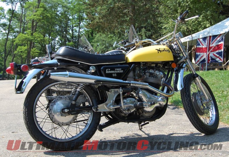 Norton Commando 750 SS