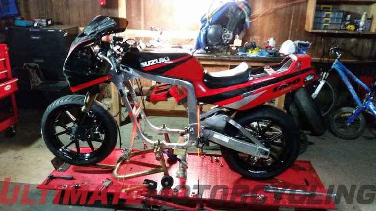 1991 Suzuki GSX-R 1100M Restomod Part III | Chassis & Carbs
