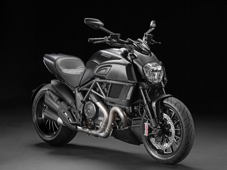 2016 Ducati Diavel | Motorcycle Buyer’s Guide