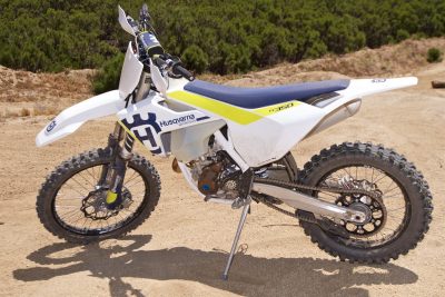 2017 Husqvarna FX 350 Test - static left