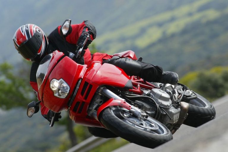 2004 Ducati 1000DS Multistrada Retro Review | Digging Into Archives