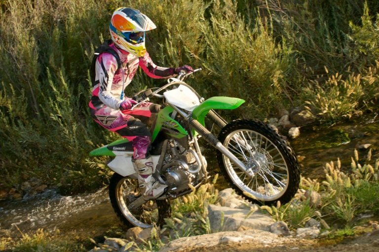 2017 Kawasaki KLX140G Review | New Size Trail Bike
