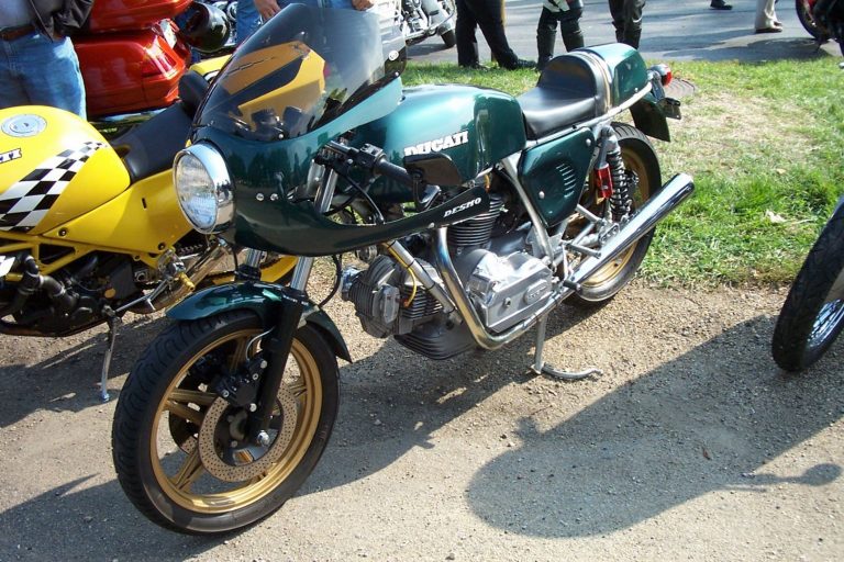 2016 Slimey Crud Motorcycle Gang Café Racer Run Rolls October 2