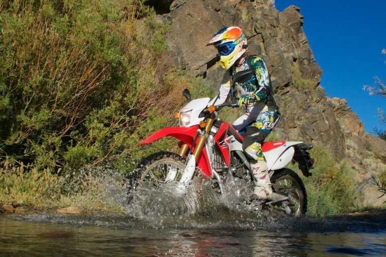 Fly Racing Kinetic Women’s Racewear Review | Race and Trail Ready