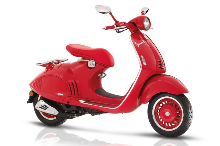 2017 (Vespa 946) RED First Look | Charity Scooter