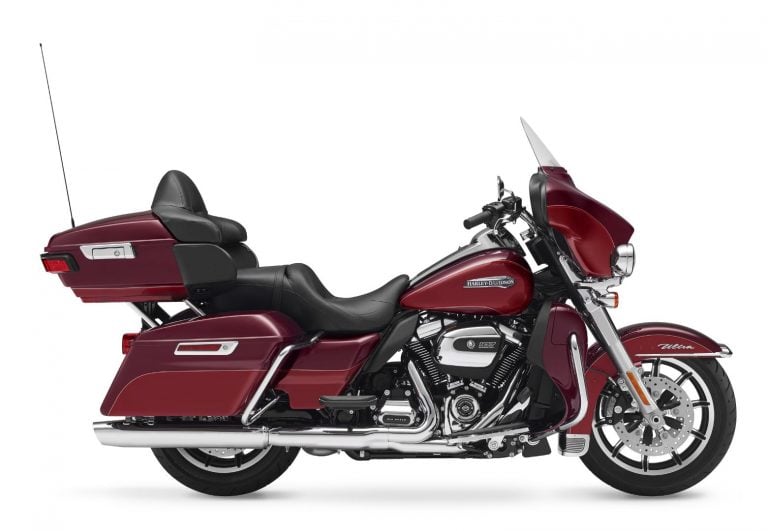 2017 Harley-Davidson Electra Glide Ultra Classic Buyer’s Guide | Specs & Price