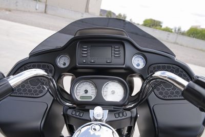 2017 Harley-Davidson Road Glide music