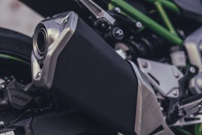 2017 Kawasaki Z900 exhaust