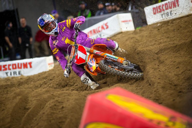 2017 Daytona Supercross Preview | Dungey Leads Tomac into Florida