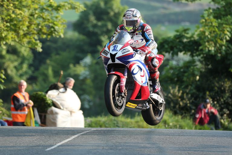 John McGuinness Continues with Jackson Honda for 2017 Isle of Man TT