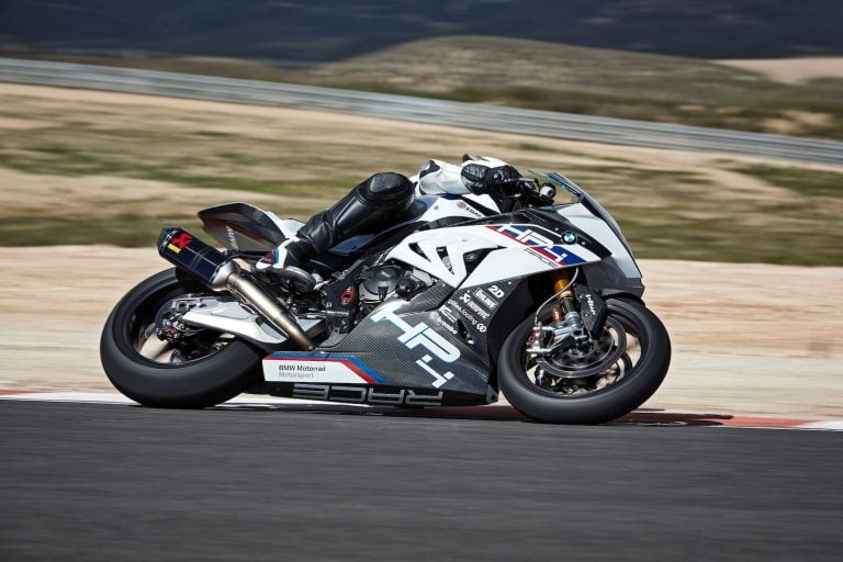 BMW HP4 RACE Specs Unveiled: 215 HP, 377 lbs. (+ video)