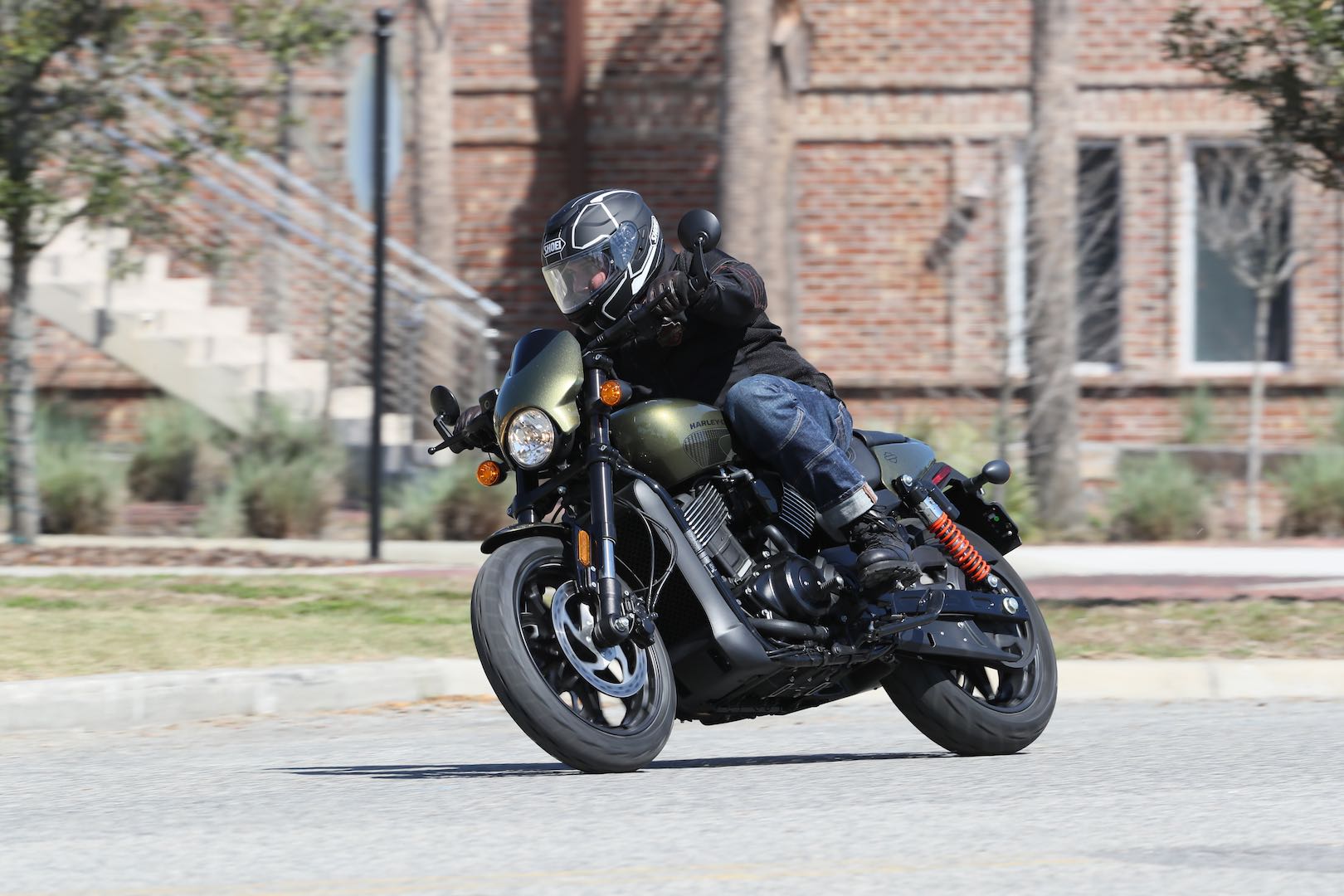 harley 750 roadster