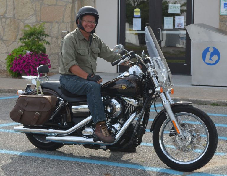Senators Joni Ernst & Gary Peters Establish 1st Motorcycle Caucus