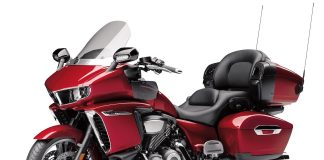 2018 Yamaha Star Venture Delivery Delayed | Christmastime Arrival 2018 Yamaha Star Venture Buyer's Guide | Specs & Price