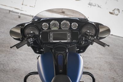 2018 Harley-Davidson CVO Street Glide Dashboard