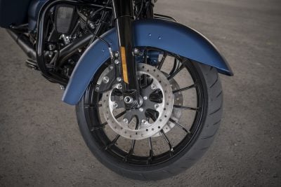 2018 Harley-Davidson CVO Street Glide Front Fender