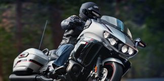 2018 Yamaha Star Eluder First Look | 12 Fast Facts 2018 Yamaha Star Eluder review