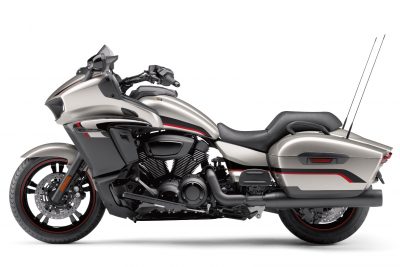 2018 Yamaha Star Eluder rave color