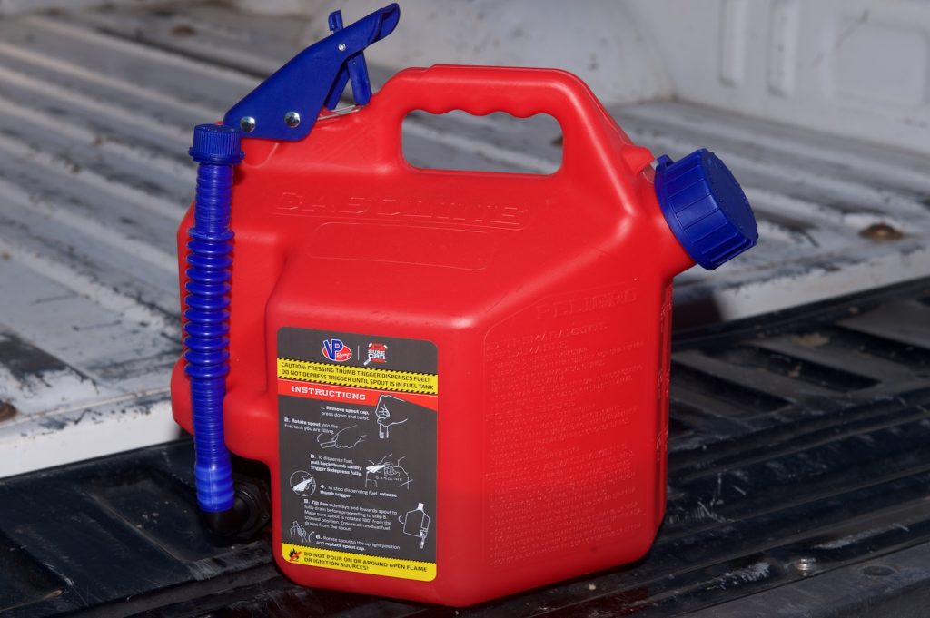 VP Racing Fuels VP SureCan Review No Spill No EPA