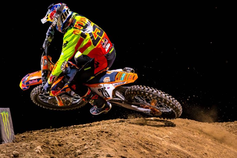 2017 Monster Energy Cup Supercross Results | 8 Fast Facts