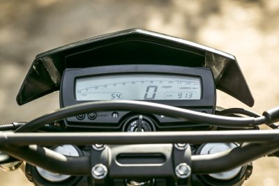 2018 Kawasaki KLX250 Review gauges
