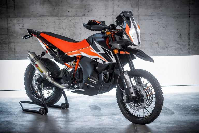 KTM 790 Adventure R Prototype Unveiled at EICMA