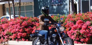 2018 Yamaha V Star 250 Review | 30th Anniversary Retro Cruiser 2018 Yamaha V Star 250 Review - fun motorcycle