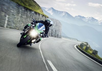 2018 Kawasaki H2 SX SE cornering lights