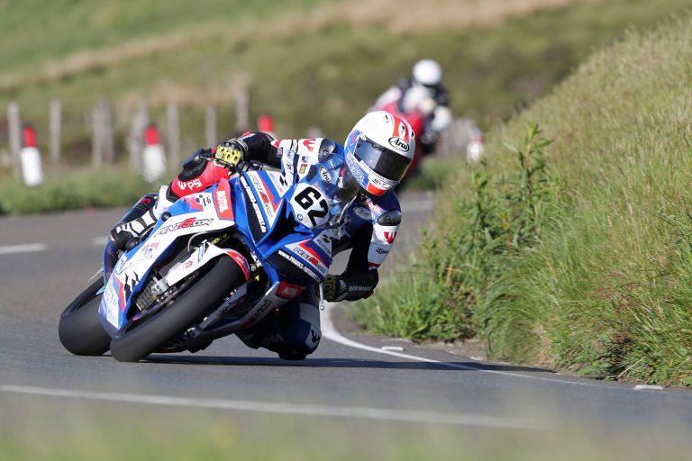 Danny Webb Remains with BMW for 2018 Isle of Man TT