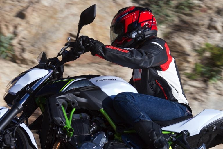 Sena 10C Test: Motorcycle Bluetooth Camera and Communication System Sena 10C Test: Motorcycle Bluetooth Camera and Communication System