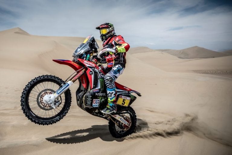 2018 Dakar Rally Stage 2 Results: Honda’s Barreda Leads Motorcycles (Video Recap)