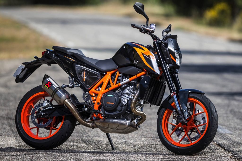Michelin Road 5 Sport-Touring Tires for Motorcycles | First Look
