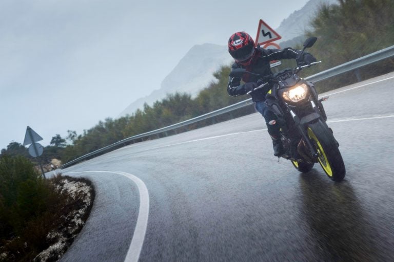 2018 Yamaha MT-07 First Ride Review | 13 Fast Facts