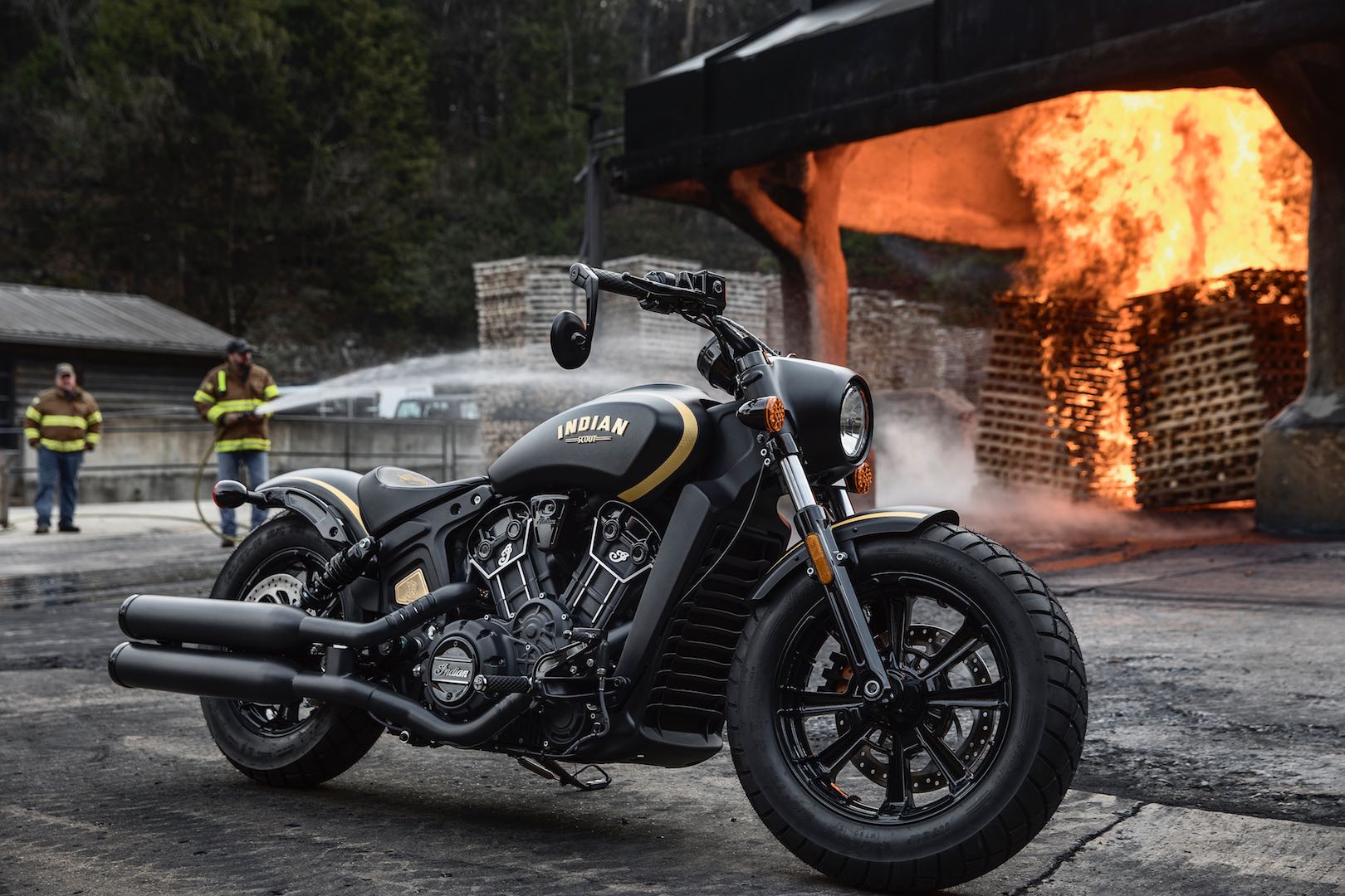 indian scout bobber matte black