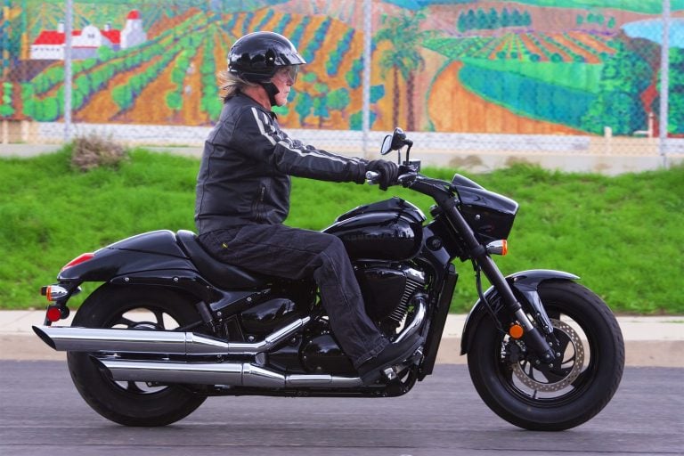 2018 Suzuki Boulevard M50 Review | Mid-Size Cruiser Test