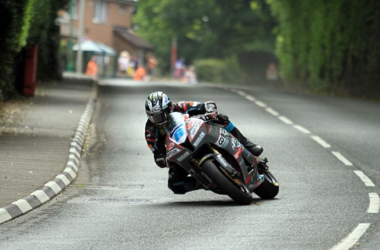 Michael Dunlop Wins Isle of Man TT Supersport Race 1 in Record Fashion