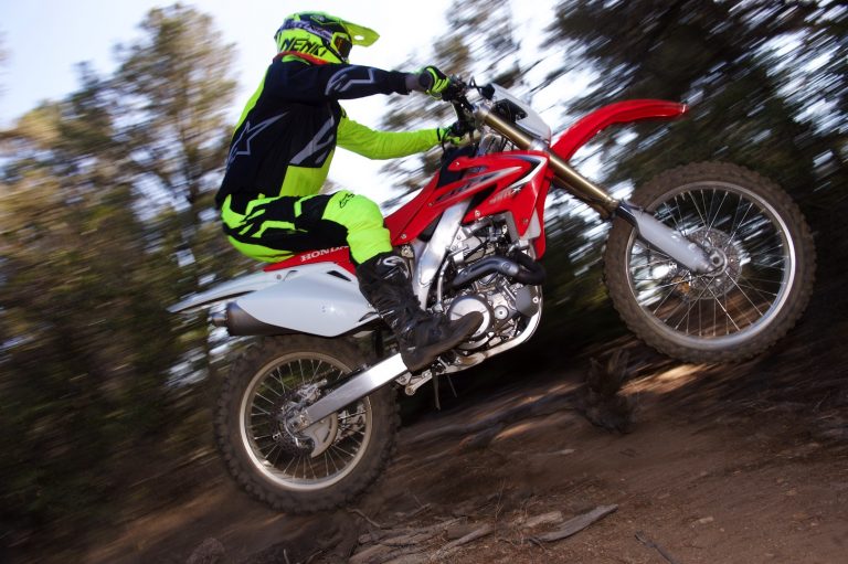 2017 Honda CRF450X Test: Farewell To The Carb