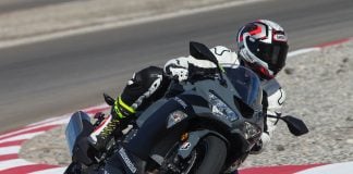 2019 Kawasaki Ninja ZX-6R Review (21 Fast Facts) 2019 Kawasaki Ninja ZX-6R specs