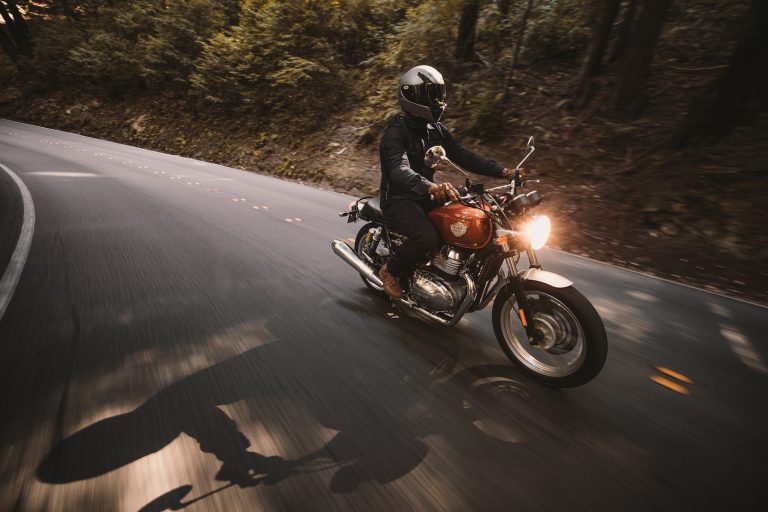 2019 Royal Enfield INT 650 Review (19 Fast Facts)