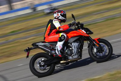 2019 KTM 790 Duke top speed