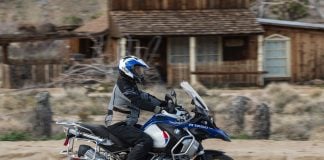 2019 BMW R 1250 GS Adventure Review (16 Fast Facts) 2019 BMW R 1250 GS Adventure Review - desert town
