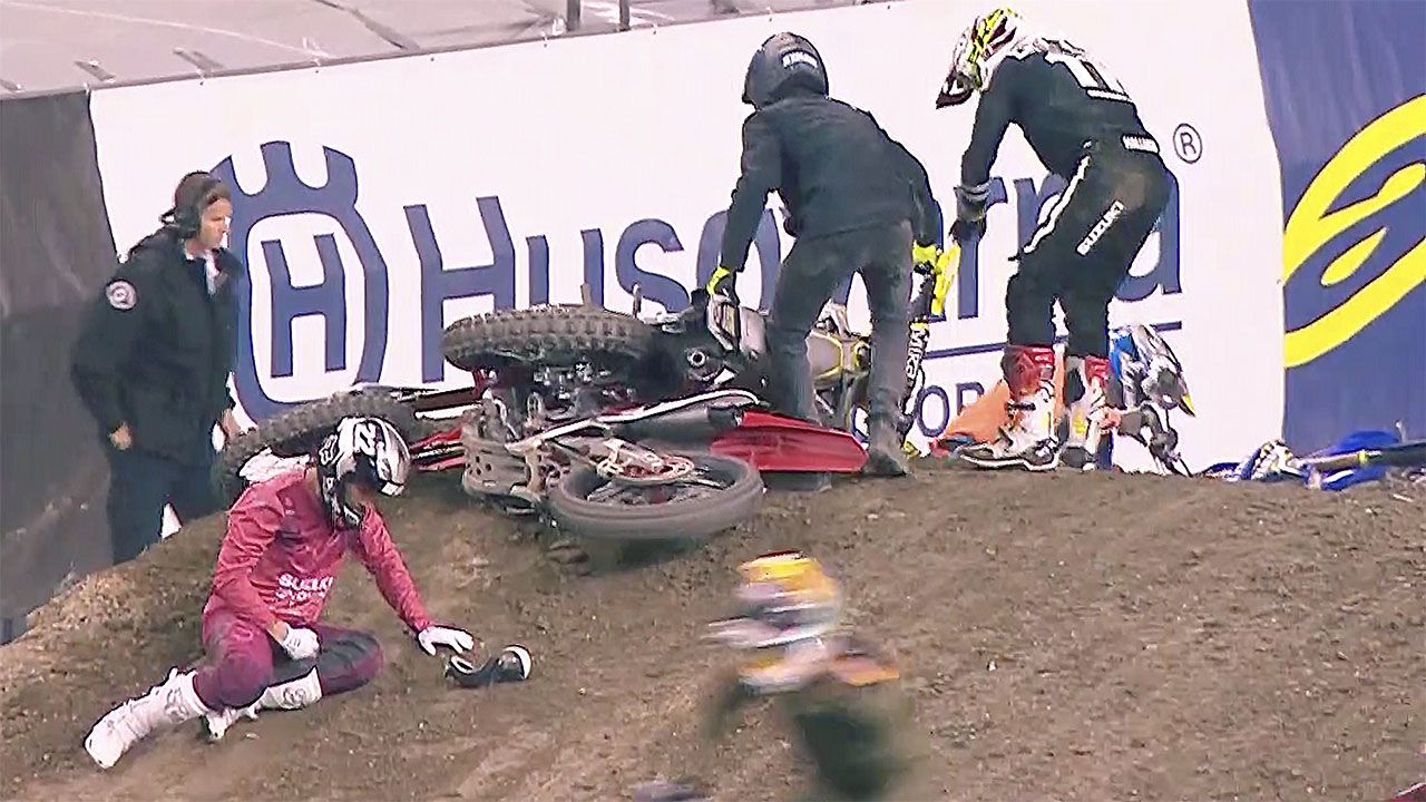2019 Seattle Supercross Results and Coverage - Reed Accident
