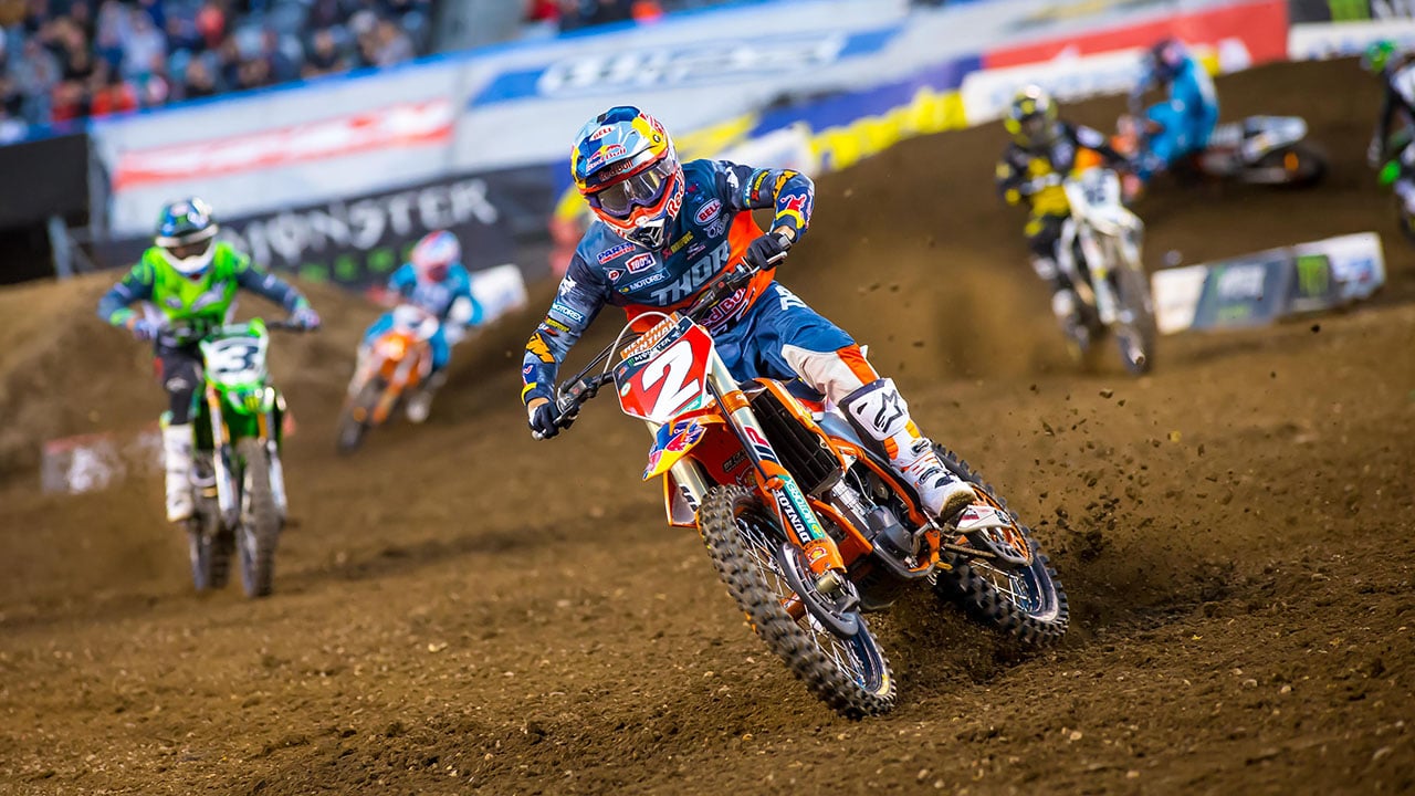 2019 E. Rutherford New Jersey Supercross Results and Coverage - Cooper Webb leads Eli Tomac