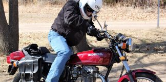A True ‘Kick-Starter’ Kick-Off for 2019 Motorcycling Season Kickstarting the 1976 Honda CJ360T